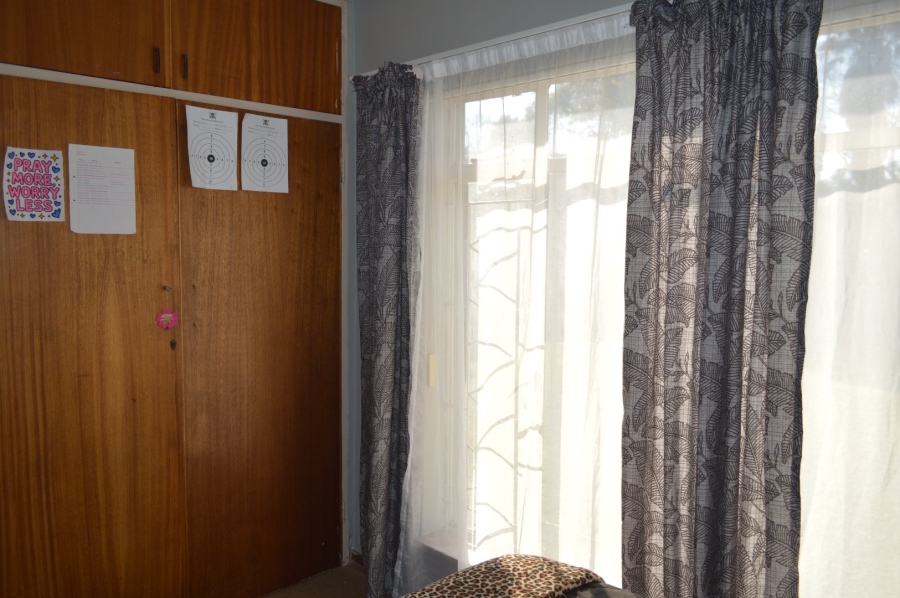 3 Bedroom Property for Sale in Flamwood North West